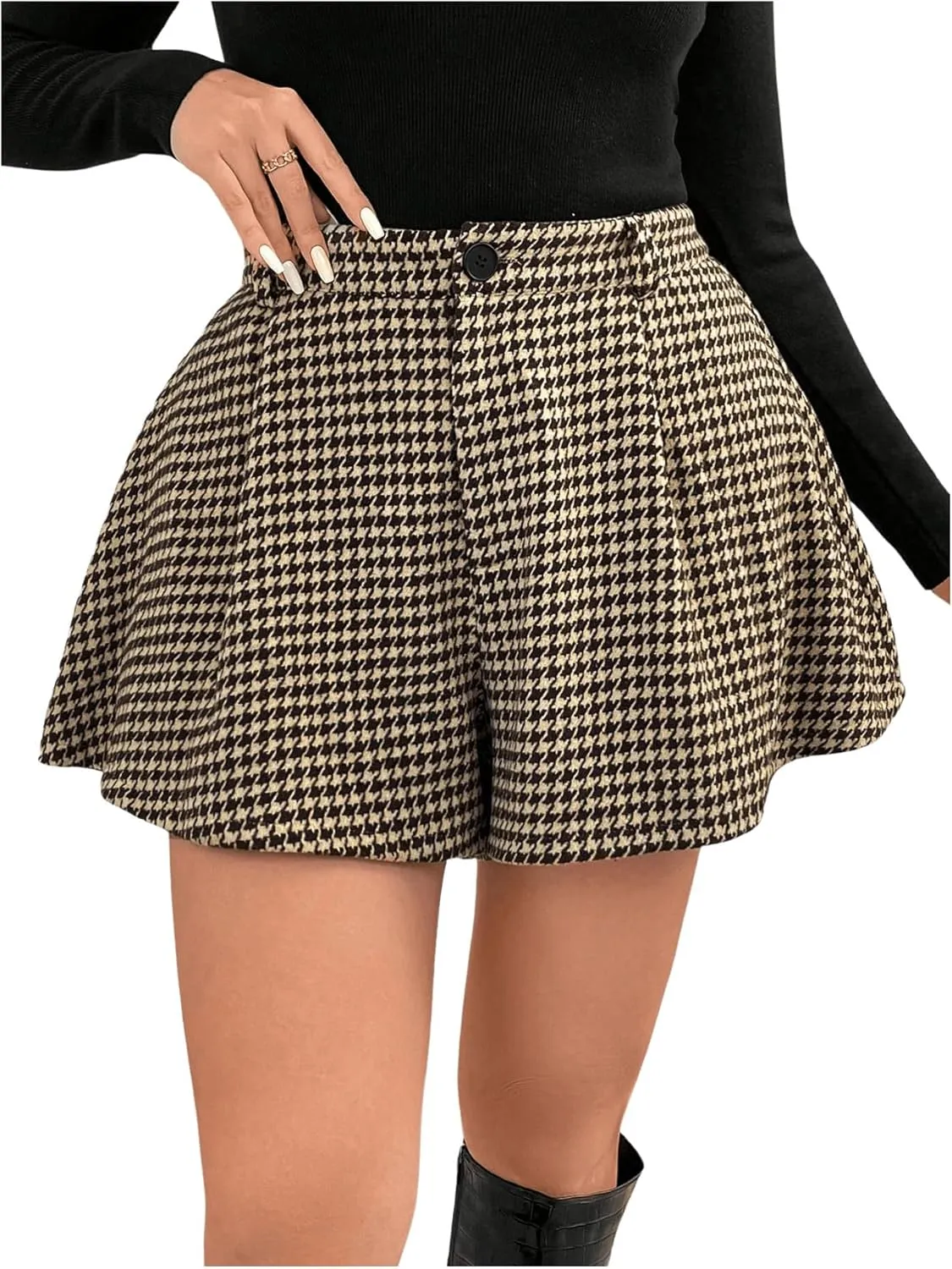 WDIRARA Women's Plus Size Houndstooth High Waisted Shorts Loose Wide Leg Shorts